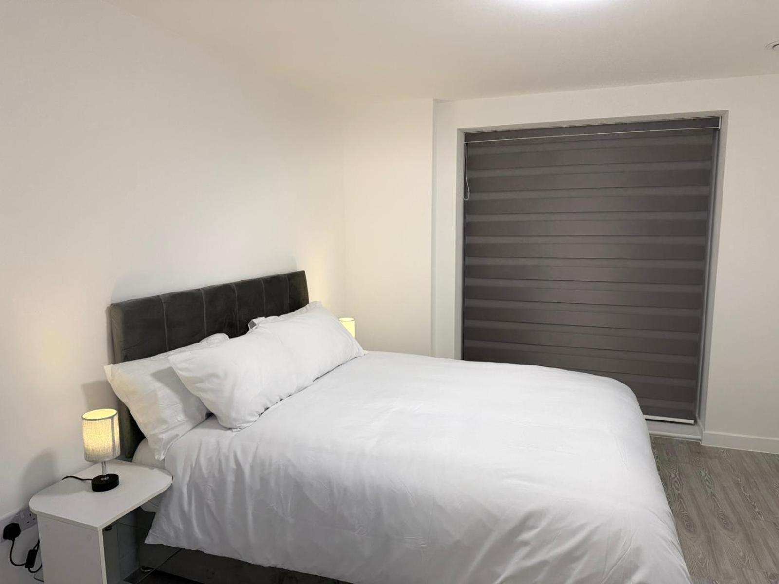 Serenity Waterfront 2 Bed Apartment Northfleet Eksteriør bilde