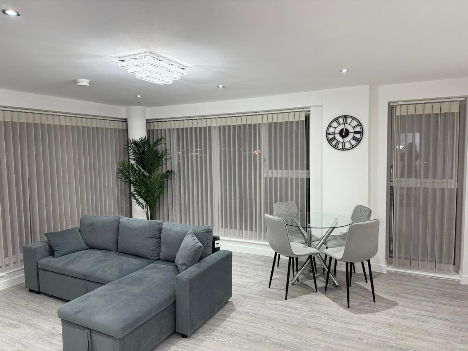 Serenity Waterfront 2 Bed Apartment Northfleet Eksteriør bilde